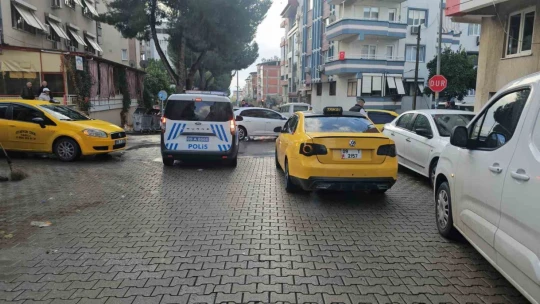Kazada yaralanan öğrenciyi sınava polisler yetiştirdi