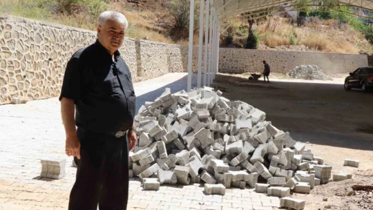 Ketenova Mahalle sakinlerinden başkan Tetik'e teşekkür