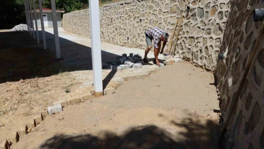 Ketenova Mahalle sakinlerinden başkan Tetik'e teşekkür