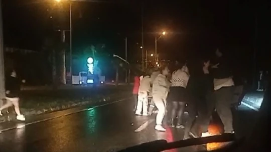 Kimse bir şey anlamadı, herkes birbirine saldırdı