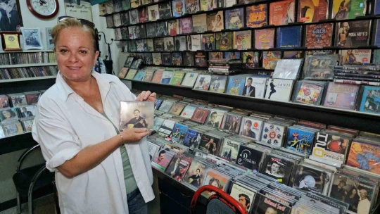 Kimsede olmayan müzik arşivi var