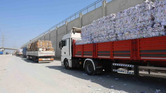 Kipaş Kağıt Fabrikası'ndaki yangın 43 gündür devam ediyor