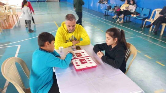 Koçarlı'da Akıl ve Zekâ Oyunları Turnuvası tatlı rekabete sahne oldu