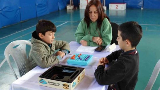 Koçarlı'da Akıl ve Zekâ Oyunları Turnuvası tatlı rekabete sahne oldu