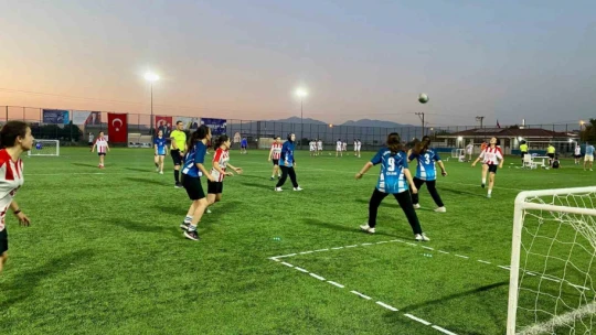 Koçarlı'da futbol turnuvası başladı