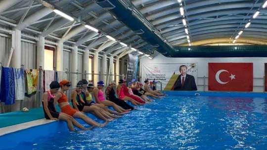 Koçarlı'da ilk kulaçlar atıldı