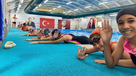 Koçarlı'da ilk kulaçlar atıldı