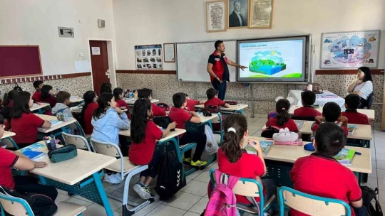 Koçarlı'da öğrencilere su verimliliğinin önemi anlatıldı