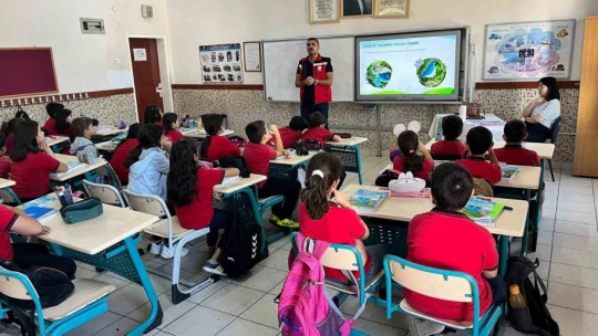 Koçarlı'da öğrencilere su verimliliğinin önemi anlatıldı