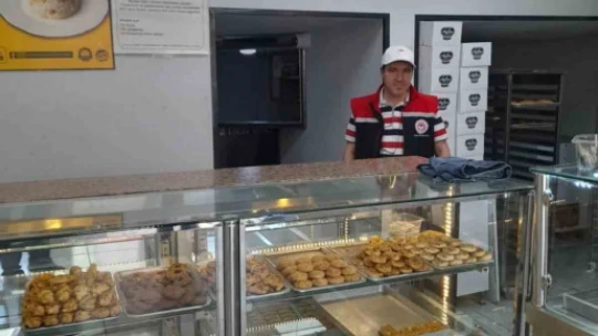 Koçarlı'da tatlı ve dondurma işletmelerine eş zamanlı denetim