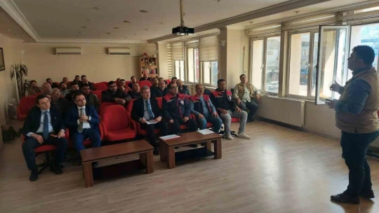 Koçarlı'da üreticiler tarım sigortaları hakkında bilgilendirildi
