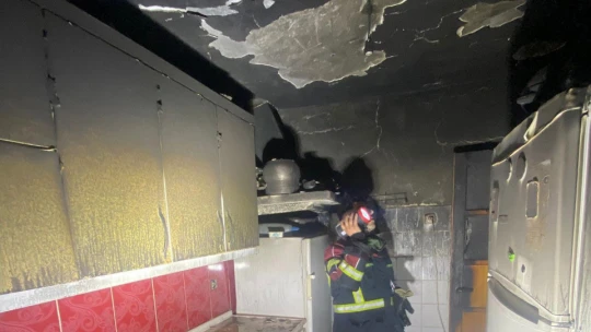 Koçarlı'daki yangında müstakil ev küle döndü