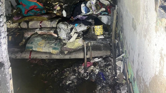 Koçarlı'daki yangında müstakil ev küle döndü