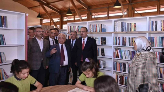 Köşk Atilla Koç İlçe Halk Kütüphanesi törenle hizmete açıldı