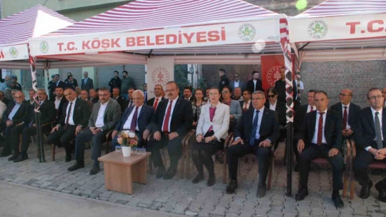 Köşk Atilla Koç İlçe Halk Kütüphanesi törenle hizmete açıldı