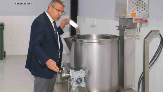 Köşk Belediyesi Kestane Tesisi, açılmak için gün sayıyor