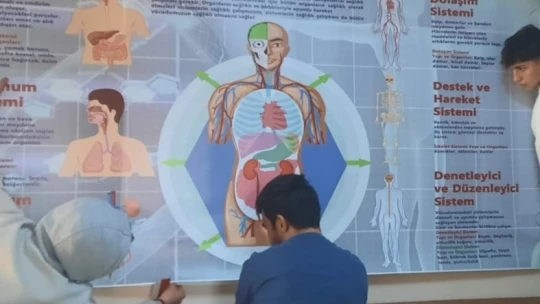 Köşk Mesleki ve Teknik Anadolu Lisesi öğrencileri hayata dokunuyor