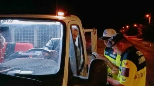 Köşk'te 'şok' trafik uygulaması: 12 sürücü cezadan kaçamadı