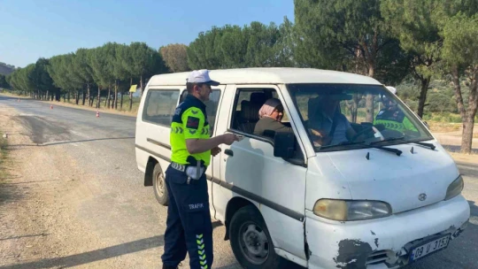 Köşk'te 201 araç sorgulandı