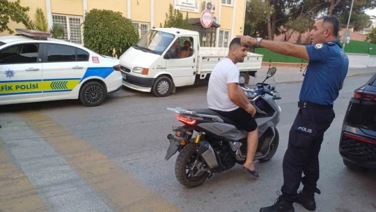Köşk'te araçlar denetlendi, kurallara uymayan sürücüler cezadan kaçamadı