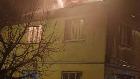 Köşk'te bir ev, alevlere teslim oldu