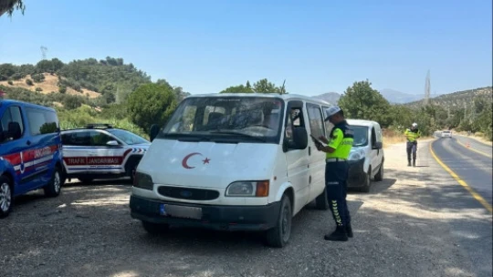 Köşk'te jandarmadan şok trafik uygulaması