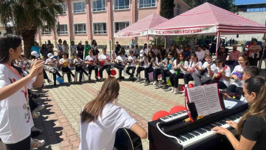 Köşk'te öğrenciler bilim fuarında bir araya geldi