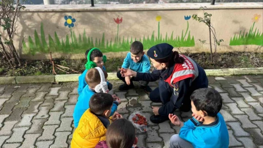 Köşk'te öğrencilere ağaç sevgisi aşılandı
