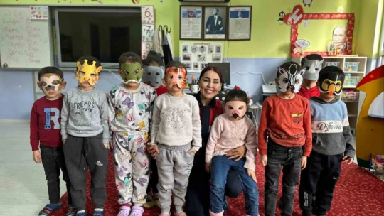 Köşk'te öğrencilere ağaç sevgisi aşılandı