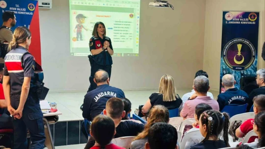 Köşk'te öğrencilere siber zorbalık anlatıldı