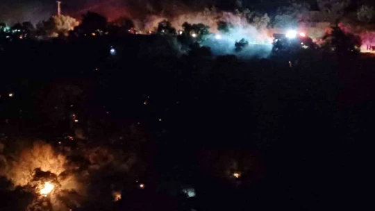 Köşk yangını kısmen kontrol altına alındı