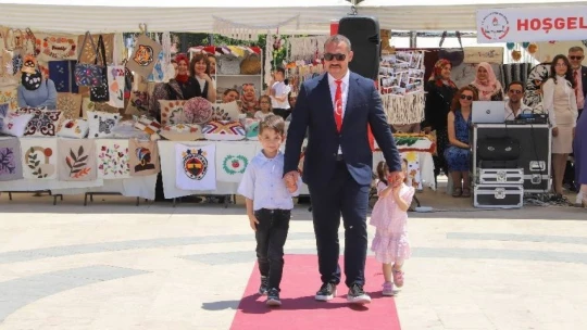 Köşklü kursiyerler el emeği ürünlerini sergiledi