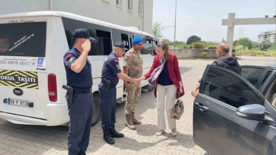 Köşklü öğrenciler jandarmayı tanıdı