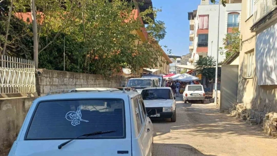 Köşklü vatandaşlardan 'kaldırım' tepkisi