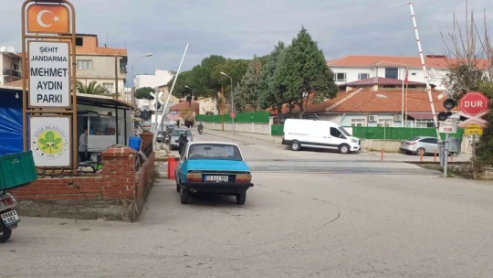 Köşklü vatandaşlardan 'kaldırım' tepkisi