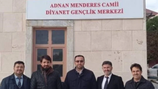 Kuran kursu öğreticileri Gençlik Merkezi'nde bir araya geldi