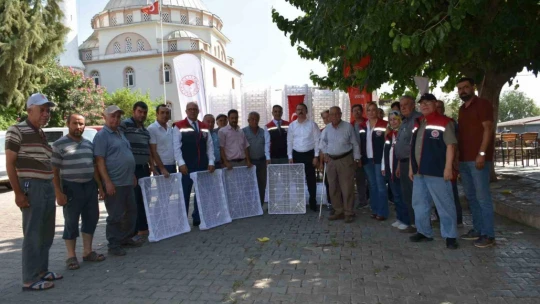 Kuru incir üretiminde aflatoksinle mücadele için üreticilere 19 bin kerevet dağıtıldı