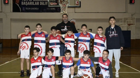 Kuşadası 4 bin 500 sporcuyu ağırladı