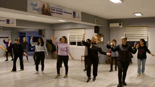Kuşadası Belediyesi Dans Sanatları Akademisi Spor Kulübü açıldı