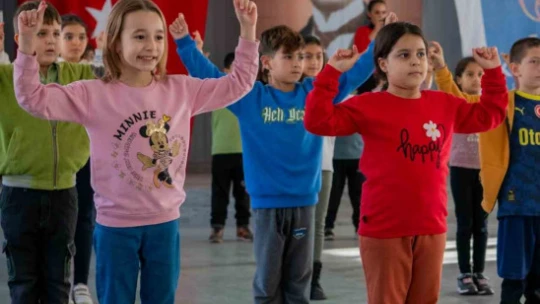 Kuşadası Belediyesi Dans Sanatları Akademisi Spor Kulübü açıldı