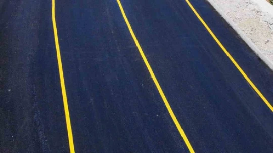 Kuşadası Belediyesi Değirmendere Mahallesi'ndeki asfalt çalışmasını tamamladı