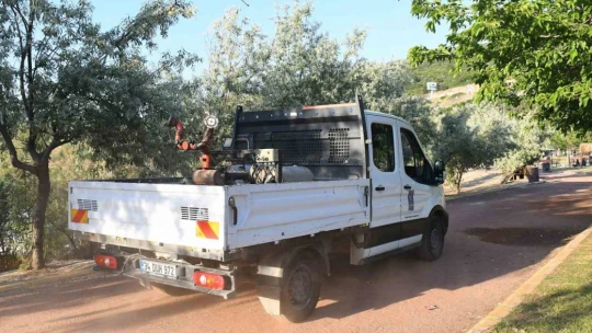 Kuşadası Belediyesi halk sağlığı için vektörel mücadelesini sürdürüyor
