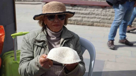 Kuşadası Belediyesi, kadınların her zaman yanında