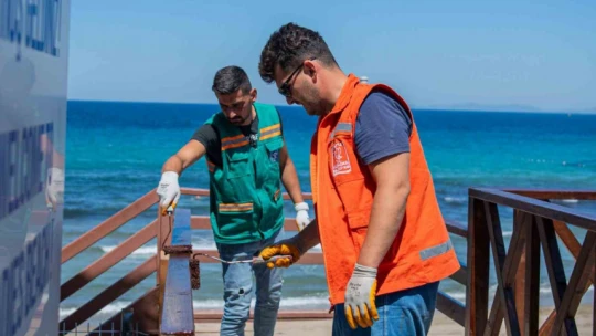 Kuşadası Belediyesi kenti sezona hazırlıyor