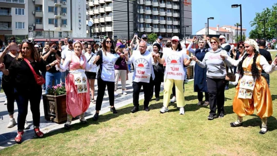 Kuşadası Belediyesi'nde 1 Mayıs coşkuyla kutlandı