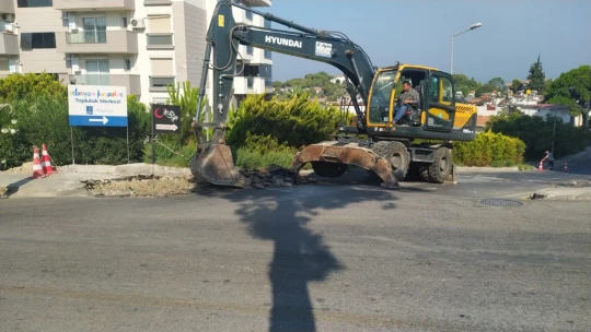 Kuşadası Belediyesi'nden 'sıfır alt ve üstyapı sorunu' hedefi