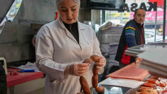 Kuşadası Belediyesi'nden kasaplara hijyen denetimi