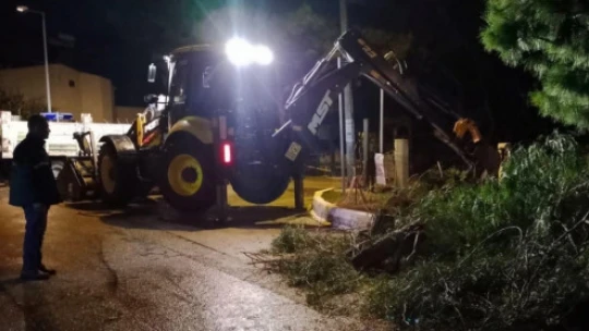 Kuşadası Belediyesi'nin aldığı önlemle sağanak sorunsuz atlatıldı