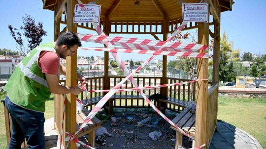 Kuşadası Belediyesi'nin temizlik çalışanlarından çevreye duyarlılık çağrısı