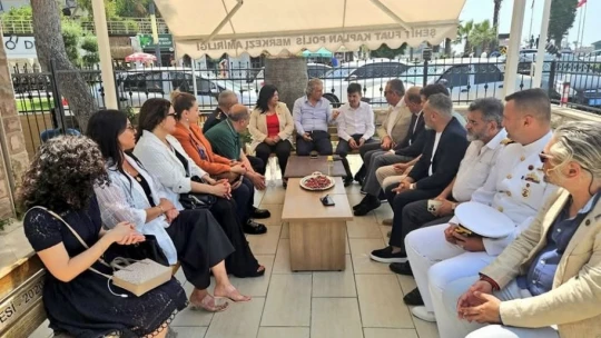 Kuşadası Kaymakamı Keklik'ten yoğun bayram mesaisi